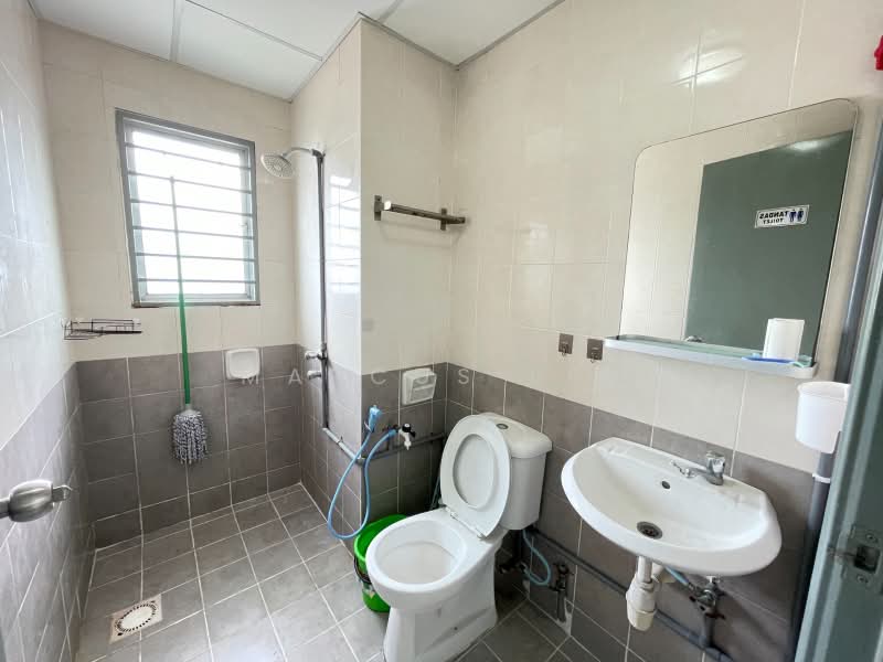 Condominium for Rent at Selayang Point - Marcus Lee - Bathroom - PropertyGuru.com.my