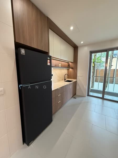 Condominium for Sale at Iringan Hijau - Angie Fun - Kitchen - PropertyGuru.com.my
