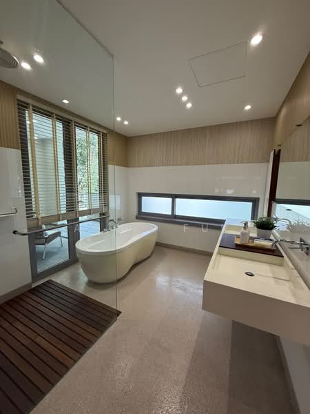 Condominium for Sale at Iringan Hijau - Angie Fun - Bathroom - PropertyGuru.com.my