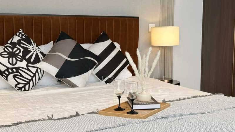 Servis Apartment untuk Disewa di SO Sofitel Kuala Lumpur Residences - Jia Yirng Lee - Bedroom - PropertyGuru.com.my