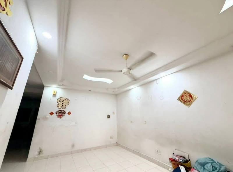 Rumah Teres 1.5 Tingkat untuk Dijual di Taman Gaya (Ulu Tiram) - Wendy Fong - PropertyGuru.com.my