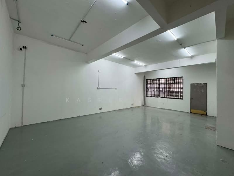 Shop / Office for Rent in Taman Mount Austin (Tebrau) - Kasper Lee - Interior - PropertyGuru.com.my