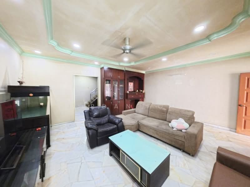 Rumah Teres 2 Tingkat untuk Dijual di Bayan Lepas (Penang) - Jordan Foo - Living Room - PropertyGuru.com.my