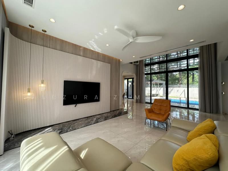 Bungalow for Sale in Seputeh Garden (Seputeh) - Adzura Zamedin - Living Room - PropertyGuru.com.my