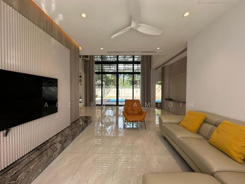 Bungalow for Sale in Seputeh Garden (Seputeh) - Adzura Zamedin - Living Room - PropertyGuru.com.my