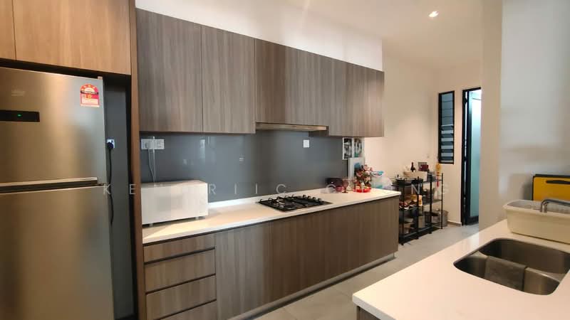 Service Residence for Sale at The Goodwood Residence - Kendriic Chong - Kitchen - PropertyGuru.com.my