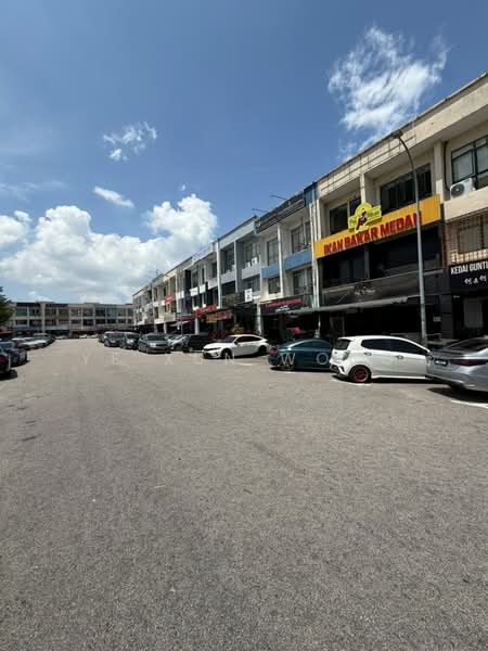 Shop / Office for Sale in Bandar Baru Permas Jaya (Permas Jaya) - Ye Xun Wong - Exterior - PropertyGuru.com.my