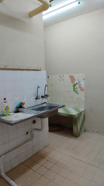 Apartment for Sale at Taman Pusat Kepong - Mandy Liew - Kitchen - PropertyGuru.com.my