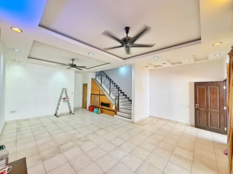 2.5-storey Terraced House for Sale in Sunway Bukit Gambier (Gelugor) - Gary Goh - Living Room - PropertyGuru.com.my