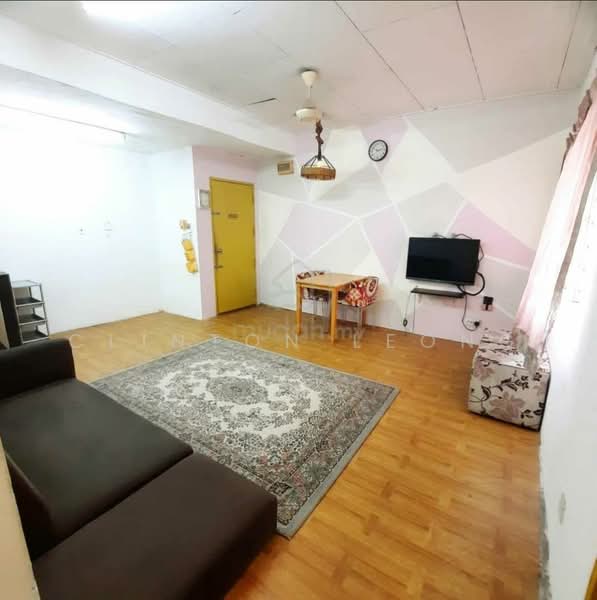 Flat for Sale at Pangsapuri Sri Meranti - Clinton Leong - Living Room - PropertyGuru.com.my