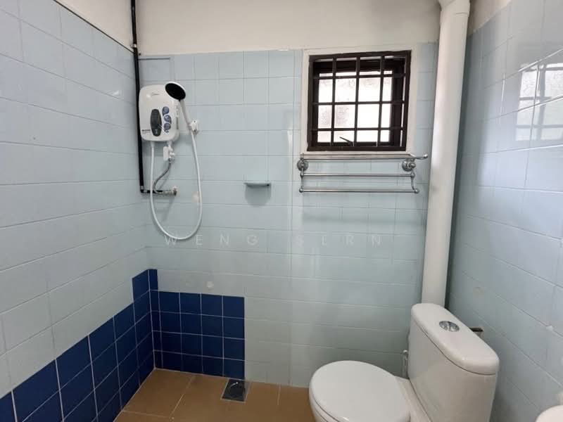 Kondominium untuk Dijual di Villa Condominium - Weng Sern - Bathroom - PropertyGuru.com.my