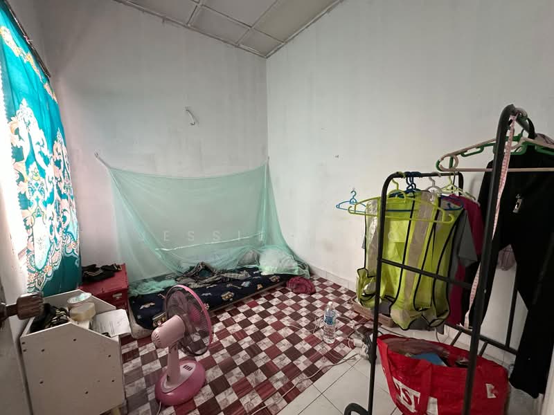 1-storey Terraced House for Sale in Taman Pelangi (Rawang) - Jessie Wong - Bedroom - PropertyGuru.com.my
