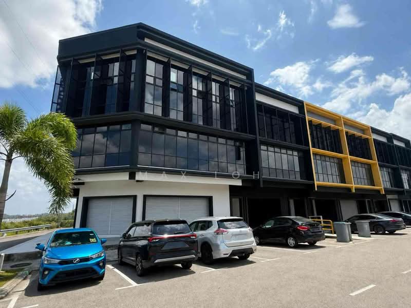 Kedai untuk Disewa di Bandar Cemerlang (Ulu Tiram) - Max Loh - Exterior - PropertyGuru.com.my