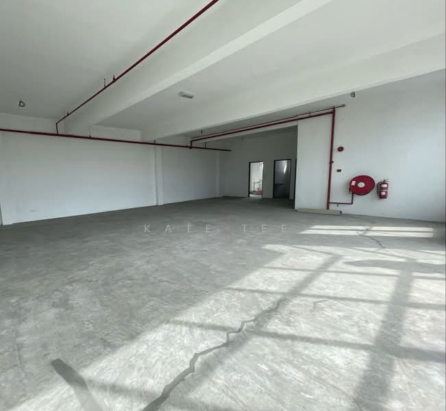 Detached Factory for Sale in Taman Desa Cemerlang (Ulu Tiram) - Kate Tee - Interior - PropertyGuru.com.my