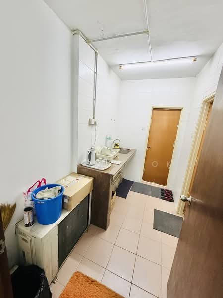 Shop / Office for Rent in Saujana Impian (Kajang) - Calvin Kok - Kitchen - PropertyGuru.com.my