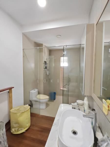 Rumah Berkembar untuk Dijual di Setia Damai (Setia Alam) - Loke . - Bathroom - PropertyGuru.com.my