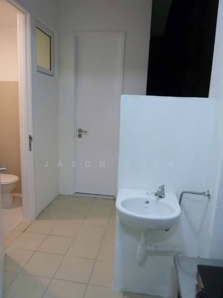 Condominium for Rent at Scenaria @ North Kiara Hills - Jason Chen - Bathroom - PropertyGuru.com.my
