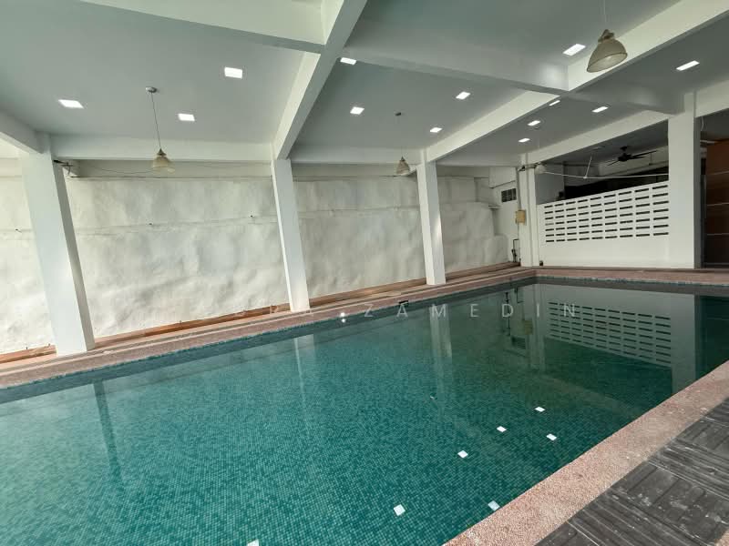 Bungalow for Sale in Country Heights (Kajang) - Adzura Zamedin - Pool - PropertyGuru.com.my