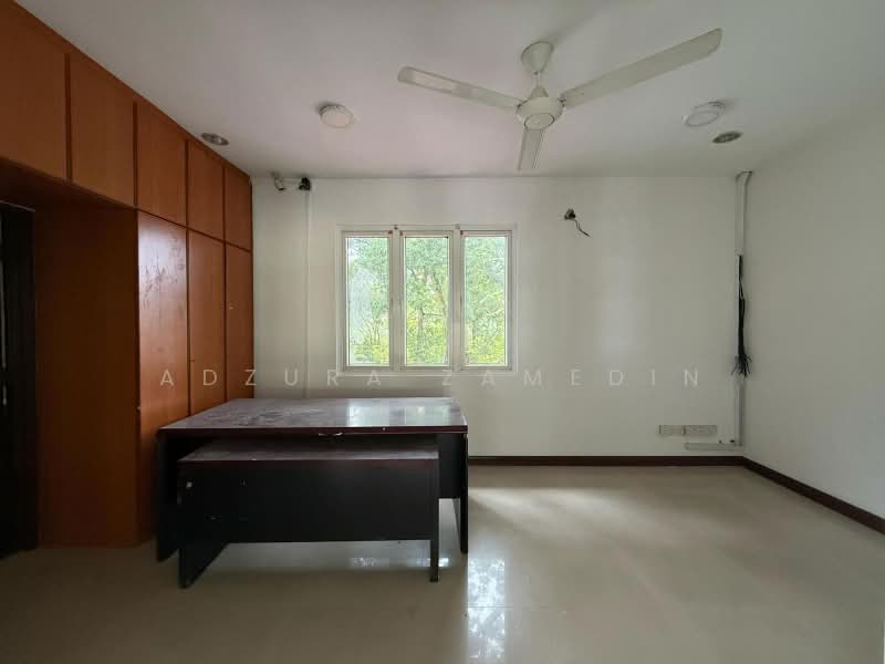 Bungalow for Sale in Country Heights (Kajang) - Adzura Zamedin - Study - PropertyGuru.com.my