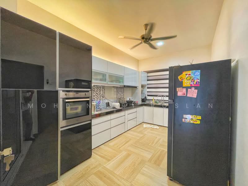 2-storey Terraced House for Sale in Bandar Nusaputra (Puchong) - Mohd Nazri Roslan - PropertyGuru.com.my