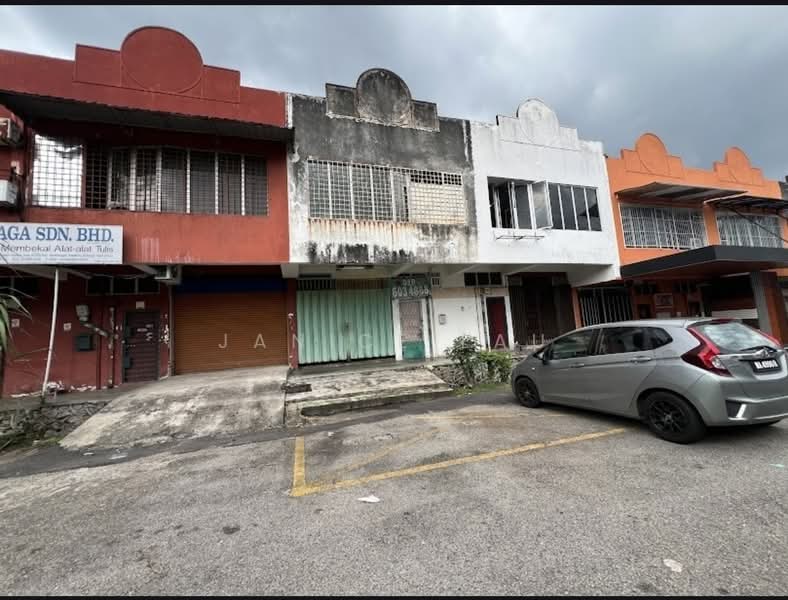 Factory for Rent in Taman Taming Jaya (Balakong) - Janice Lau - Exterior - PropertyGuru.com.my