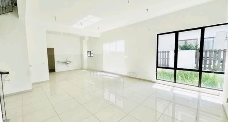 Semi-Detached House for Sale in Hulu Langat (Selangor) - Vyness Tan - PropertyGuru.com.my
