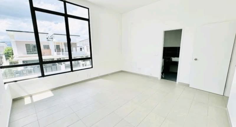 Semi-Detached House for Sale in Hulu Langat (Selangor) - Vyness Tan - PropertyGuru.com.my