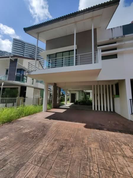 Semi-Detached House for Sale in Taman Bayu Puteri (Johor Bahru) - Tommy Tai - Exterior - PropertyGuru.com.my