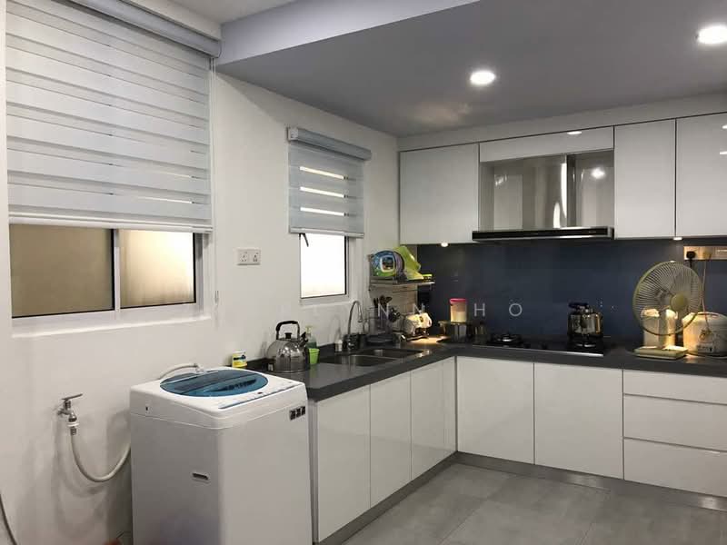 Kondominium untuk Dijual di The Latitude Condominium - Zherlynn Ho - Kitchen - PropertyGuru.com.my