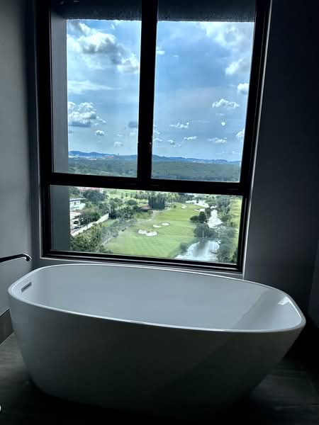 Kondominium untuk Disewa di Aetas Damansara - Sand Yip - Bathroom - PropertyGuru.com.my