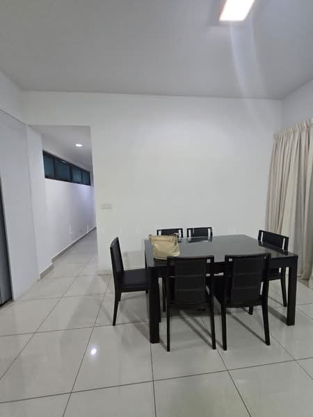 Servis Apartment untuk Disewa di Setia SKY Residences - Lilian Tan - Dining Room - PropertyGuru.com.my