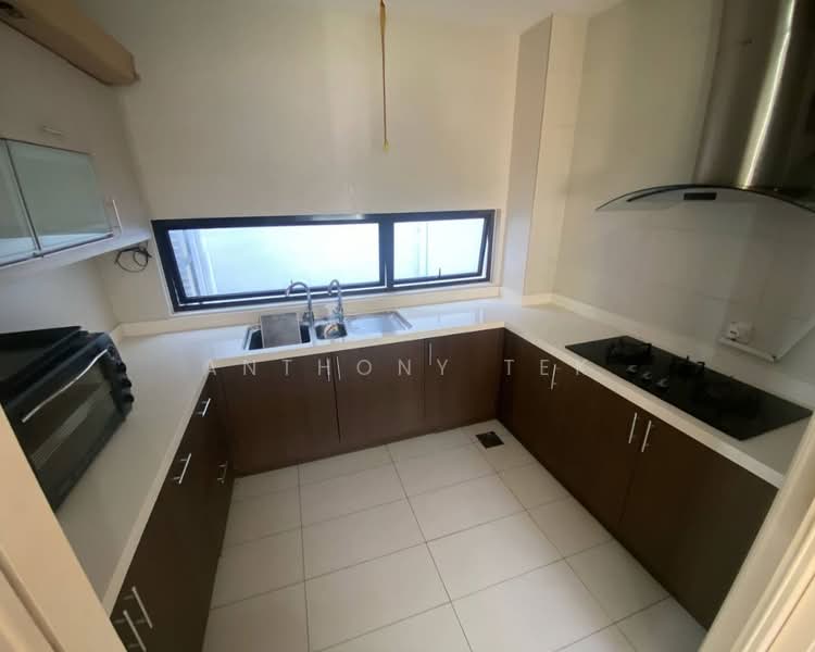 3-storey Terraced House for Rent in Cyberjaya (Selangor) - Anthony Tek - Kitchen - PropertyGuru.com.my