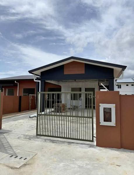 Semi-Detached House for Sale in Matang (Kuching) - Leslie Loi - Exterior - PropertyGuru.com.my