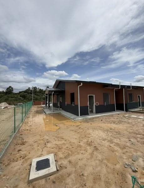 Semi-Detached House for Sale in Matang (Kuching) - Leslie Loi - Exterior - PropertyGuru.com.my