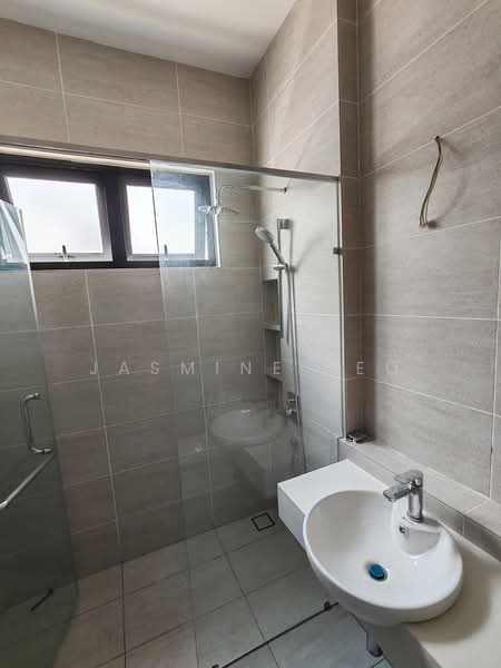 Rumah Banglo untuk Dijual di Alam Nusantara (Setia Alam) - Jasmine Teo - Bathroom - PropertyGuru.com.my