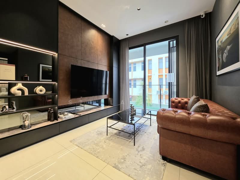 Kediaman Servis untuk Dijual di Sunway Cochrane - Stella Lee - Living Room - PropertyGuru.com.my