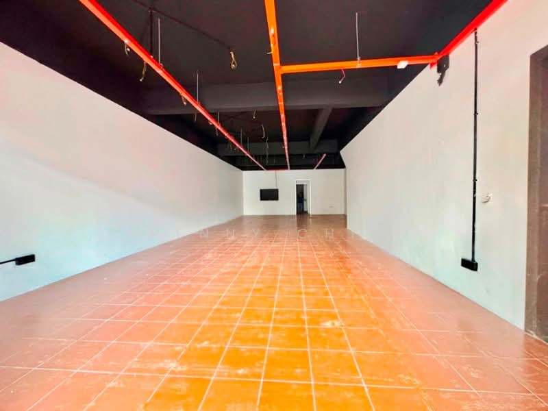 Shop for Rent in Bandar Puteri (Klang) - Penny Chia - Interior - PropertyGuru.com.my