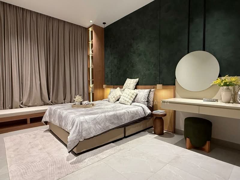 Kondominium untuk Dijual di Royal Garden @ Sri Putramas - Shawn Kuan - Bedroom - PropertyGuru.com.my