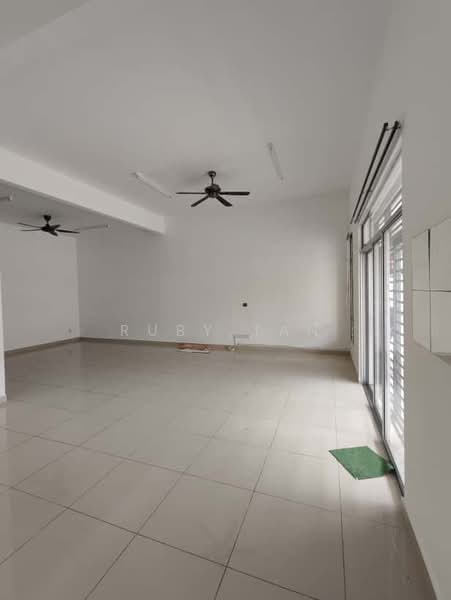 Rumah Teres 2 Tingkat untuk Disewa di Bandar Putra (Kulai) - Ruby Tan - Interior - PropertyGuru.com.my
