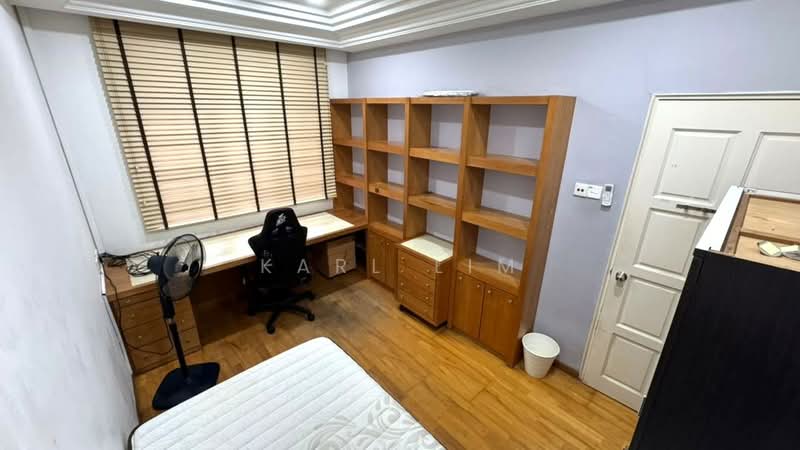 Semi-Detached House for Sale in Taman Perling (Perling) - Karl Lim - Study - PropertyGuru.com.my
