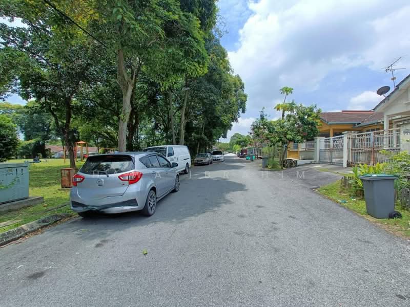 Rumah Teres 1 Tingkat untuk Dijual di Taman Desa Cempaka (Nilai) - Hawa Ibrahim - Exterior - PropertyGuru.com.my