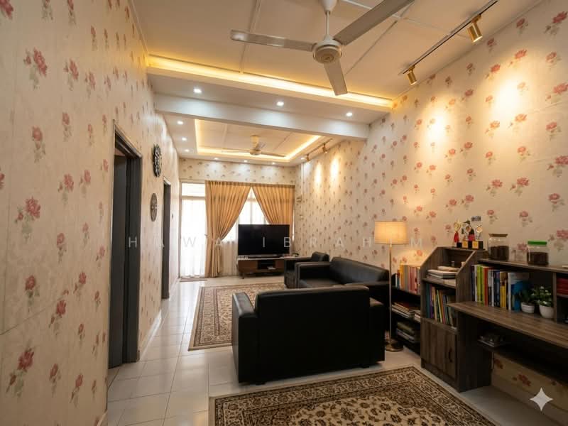 Rumah Teres 1 Tingkat untuk Dijual di Taman Desa Cempaka (Nilai) - Hawa Ibrahim - Living Room - PropertyGuru.com.my