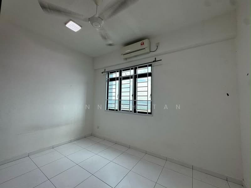 Service Residence for Rent at Sky Oasis Residence (Pangsapuri Oasis 1) - Kenneth Tan - Interior - PropertyGuru.com.my