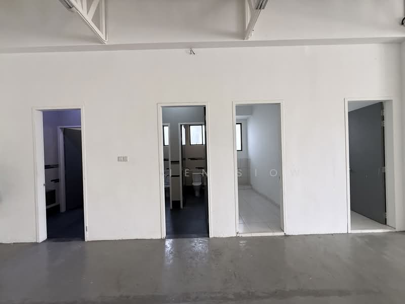 Kilang untuk Disewa di Eco Business Park 1 (Johor Bahru) - Carrien Siow - Bathroom - PropertyGuru.com.my