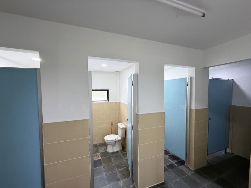 Kilang untuk Disewa di Eco Business Park 1 (Johor Bahru) - Carrien Siow - Bathroom - PropertyGuru.com.my