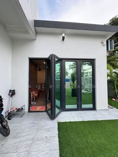 Cluster House for Rent in Taman Mutiara Mas (Skudai) - Wallace Ang - Exterior - PropertyGuru.com.my
