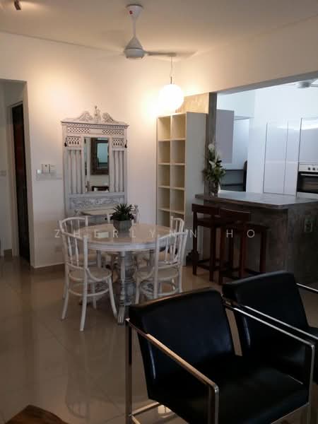 Condominium for Sale at Surin Condominium - Zherlynn Ho - Dining Room - PropertyGuru.com.my