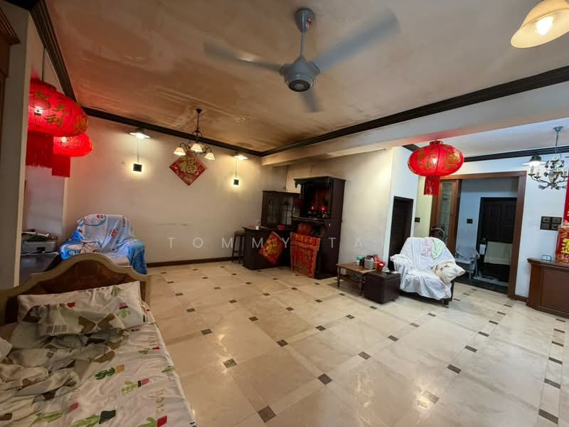 Rumah Berkembar untuk Dijual di Taman Pelangi (Johor Bahru) - Tommy Tai - Living Room - PropertyGuru.com.my
