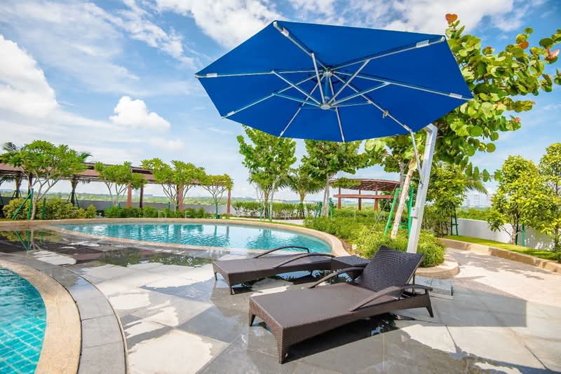 Apartment for Sale at Almas - Dexter Lim - Pool - PropertyGuru.com.my