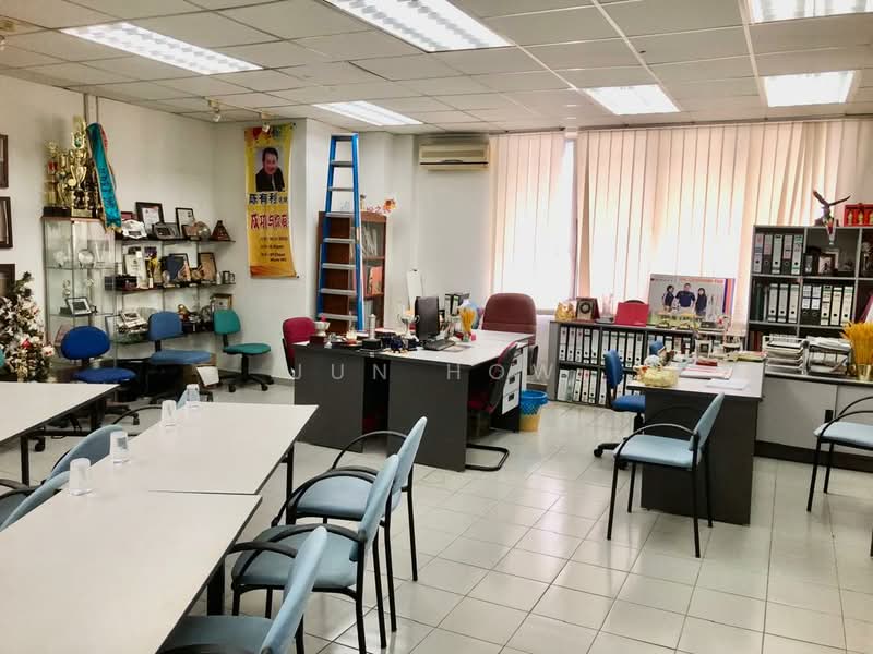 Office for Rent in Bandar Menjalara (Kuala Lumpur) - Jun How - Interior - PropertyGuru.com.my